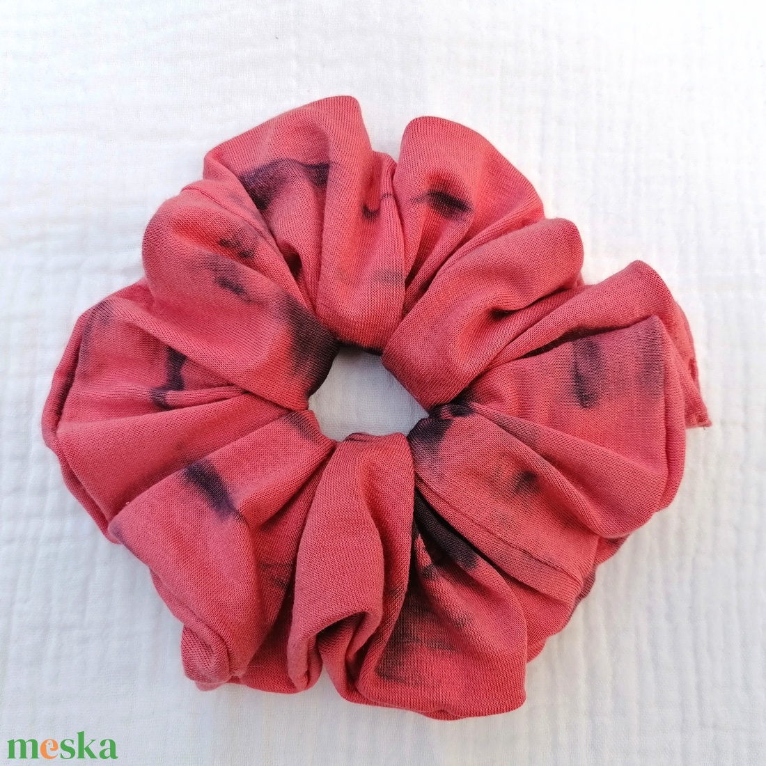 Batikolt scrunchie - textil hajgumi - ruha & divat - hajdísz & hajcsat - hajgumi - Meska.hu Batikolt scrunchie - textil hajgumi - ruha & divat - hajdísz & hajcsat - hajgumi - Meska.hu