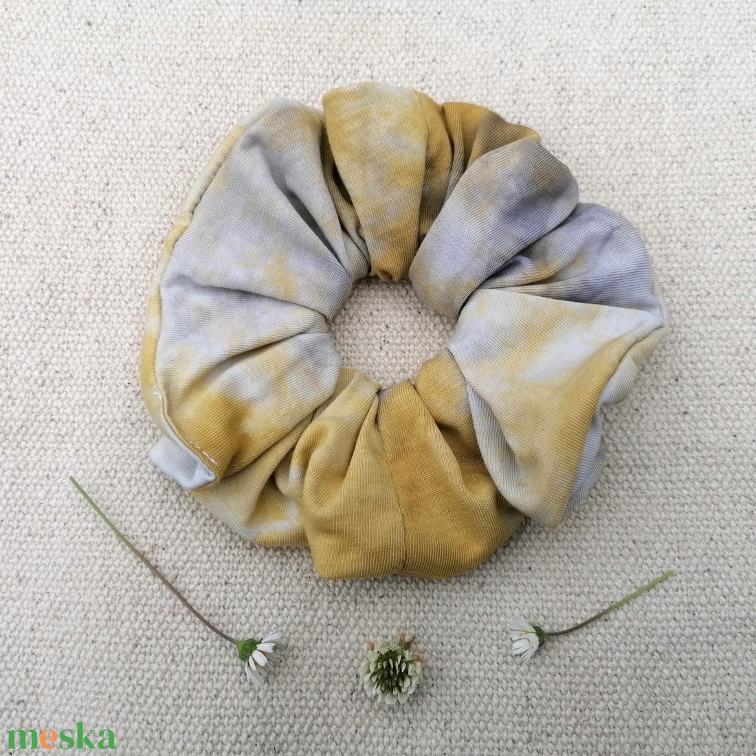 Batikolt scrunchie - textil hajgumi - ruha & divat - hajdísz & hajcsat - hajgumi - Meska.hu Batikolt scrunchie - textil hajgumi - ruha & divat - hajdísz & hajcsat - hajgumi - Meska.hu