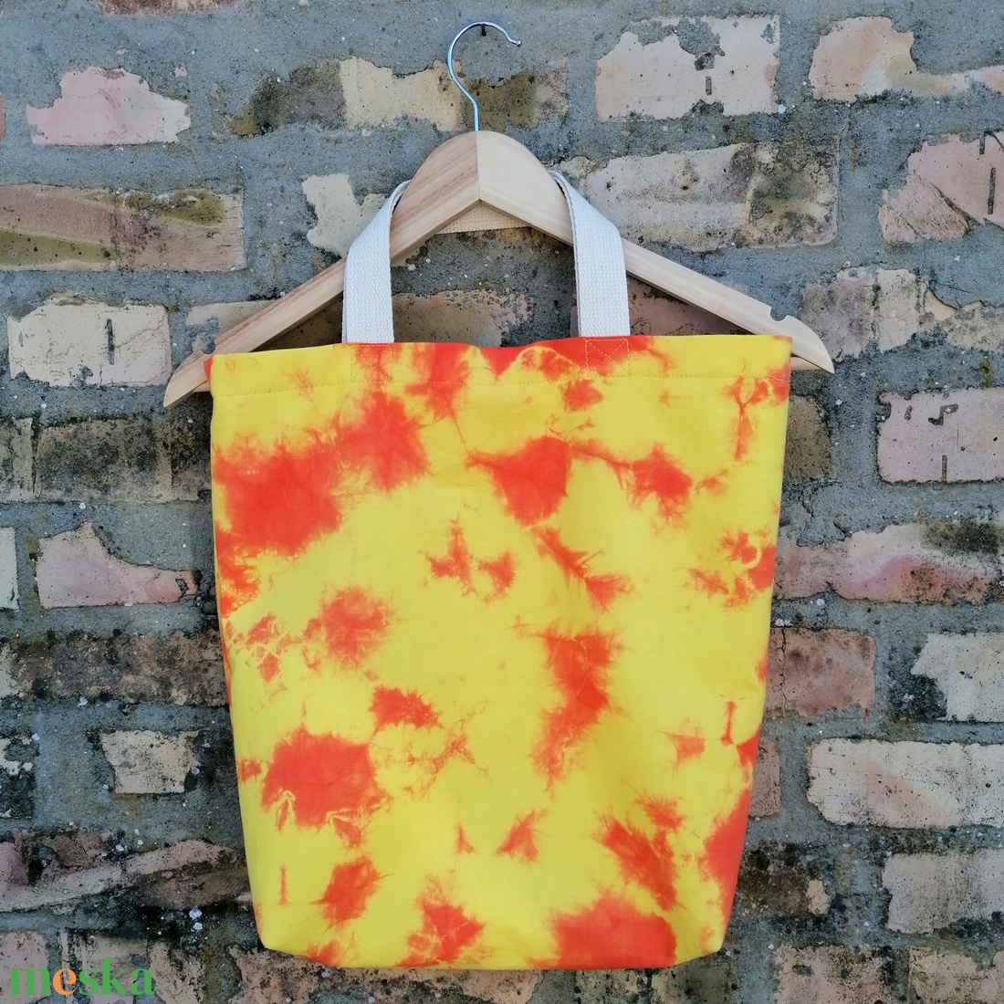Sárga batikolt mintás textil kézitáska - táska & tok - bevásárlás & shopper táska - shopper, textiltáska, szatyor - Meska.hu Sárga batikolt mintás textil kézitáska - táska & tok - bevásárlás & shopper táska - shopper, textiltáska, szatyor - Meska.hu