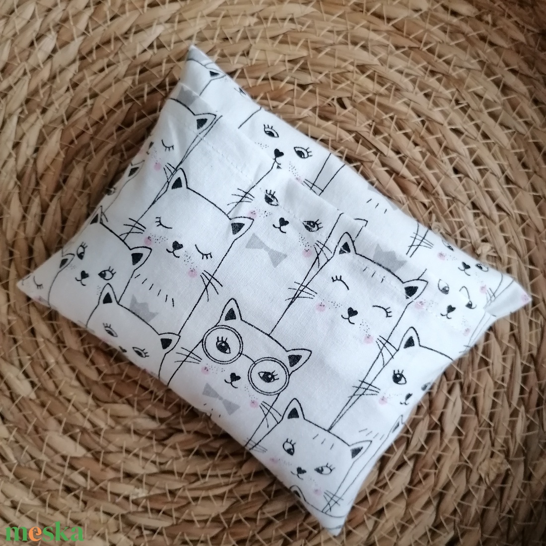 Cica mintás meggymag párna - szépségápolás - egészségmegőrzési kellékek - meggymagpárna - Meska.hu