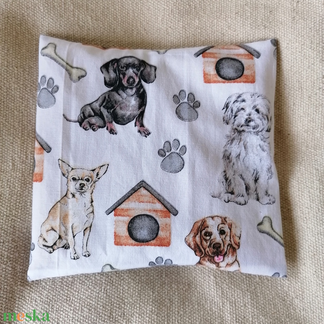 Kutya mintás meggymag párna - szépségápolás - egészségmegőrzési kellékek - meggymagpárna - Meska.hu