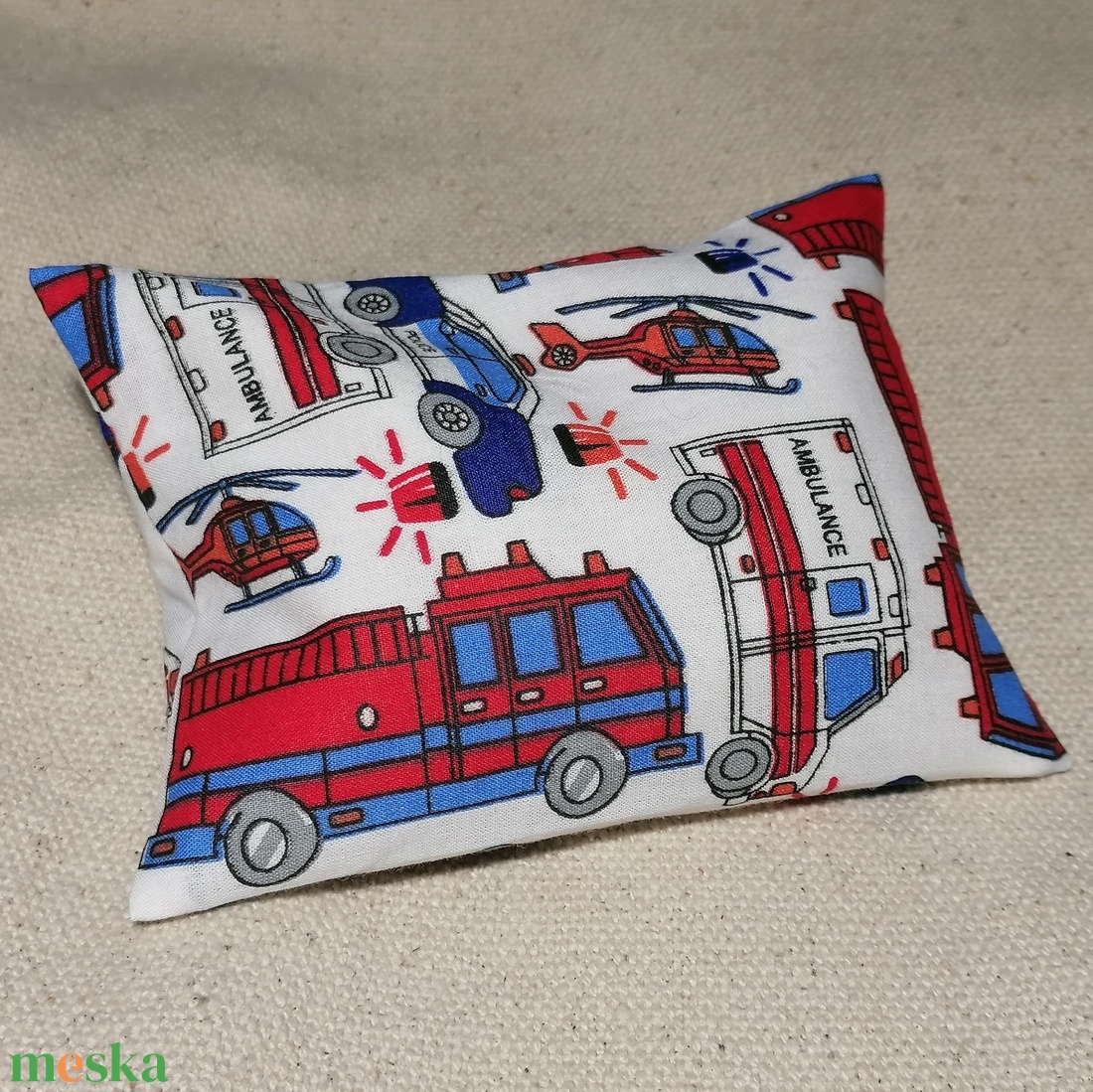 Járművek mintás meggymag párna - szépségápolás - egészségmegőrzési kellékek - meggymagpárna - Meska.hu