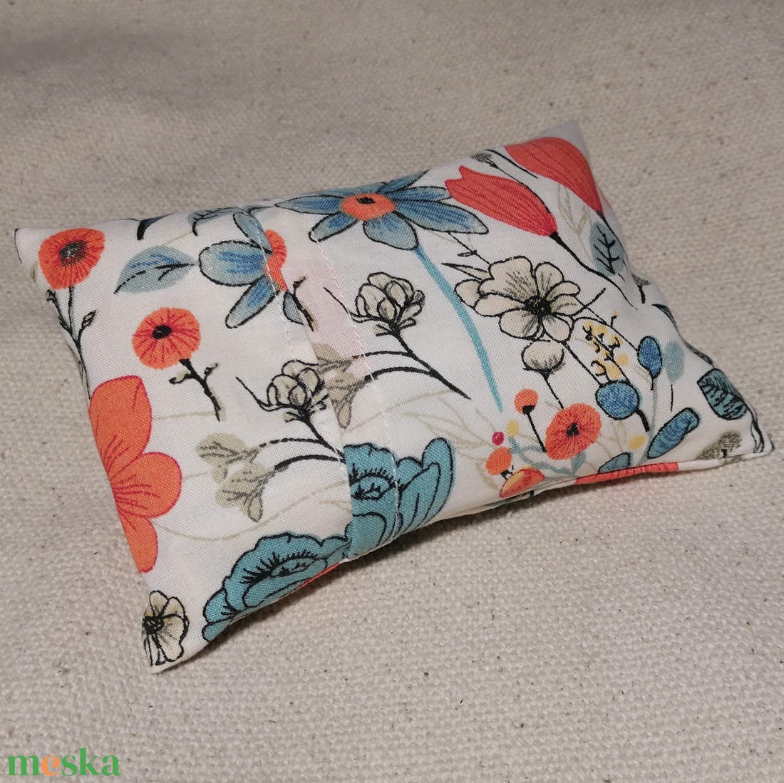 Virágmintás meggymag párna - szépségápolás - egészségmegőrzési kellékek - meggymagpárna - Meska.hu