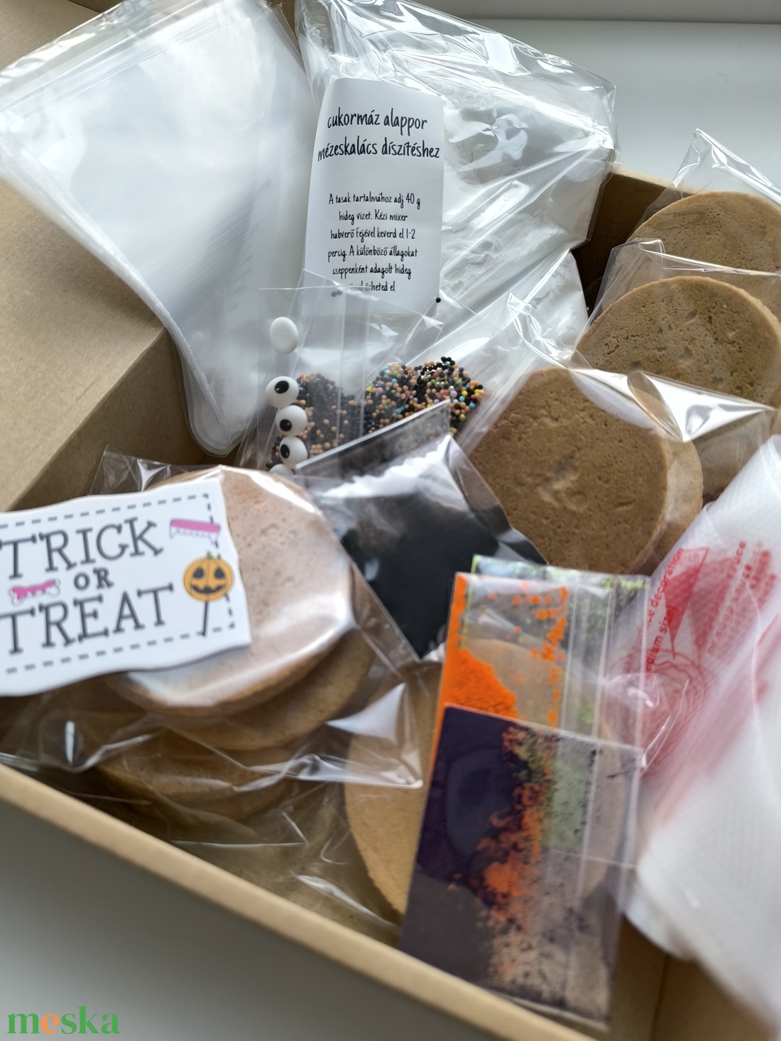 Halloween mézeskalácsdíszítő szett otthonra - DIY - diy (csináld magad) - egységcsomag - Meska.hu Halloween mézeskalácsdíszítő szett otthonra - DIY - diy (csináld magad) - egységcsomag - Meska.hu