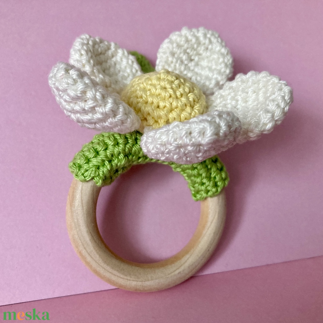 Horgolt virágos rágóka - baba - mama - baba játékok - rágóka - Meska.hu