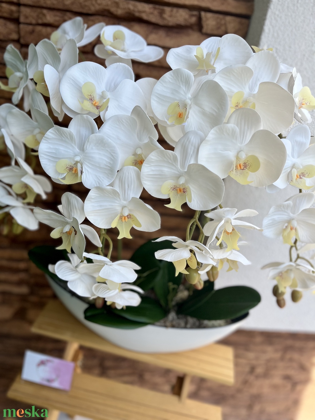 XXL Real touch orchidea műanyag  csónak kaspóba-fehér krém bibével - otthon & életmód - dekoráció - virágdísz és tartó - csokor & virágdísz - Meska.hu