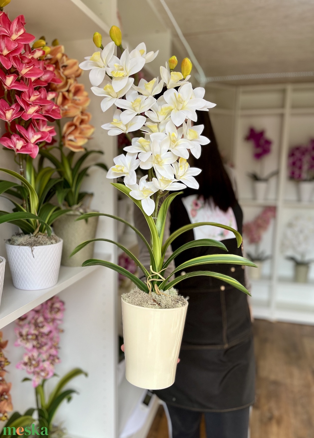 2 ágas, real touch csónak orchidea kerámia kaspóban-fehér - otthon & életmód - dekoráció - virágdísz és tartó - csokor & virágdísz - Meska.hu 2 ágas, real touch csónak orchidea kerámia kaspóban-fehér - otthon & életmód - dekoráció - virágdísz és tartó - csokor & virágdísz - Meska.hu