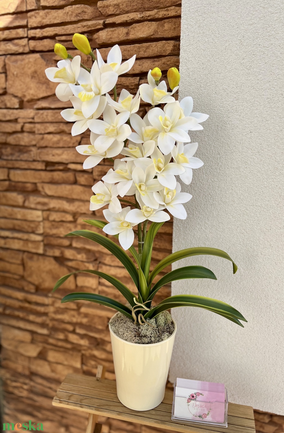 2 ágas, real touch csónak orchidea kerámia kaspóban-fehér - otthon & életmód - dekoráció - virágdísz és tartó - csokor & virágdísz - Meska.hu 2 ágas, real touch csónak orchidea kerámia kaspóban-fehér - otthon & életmód - dekoráció - virágdísz és tartó - csokor & virágdísz - Meska.hu