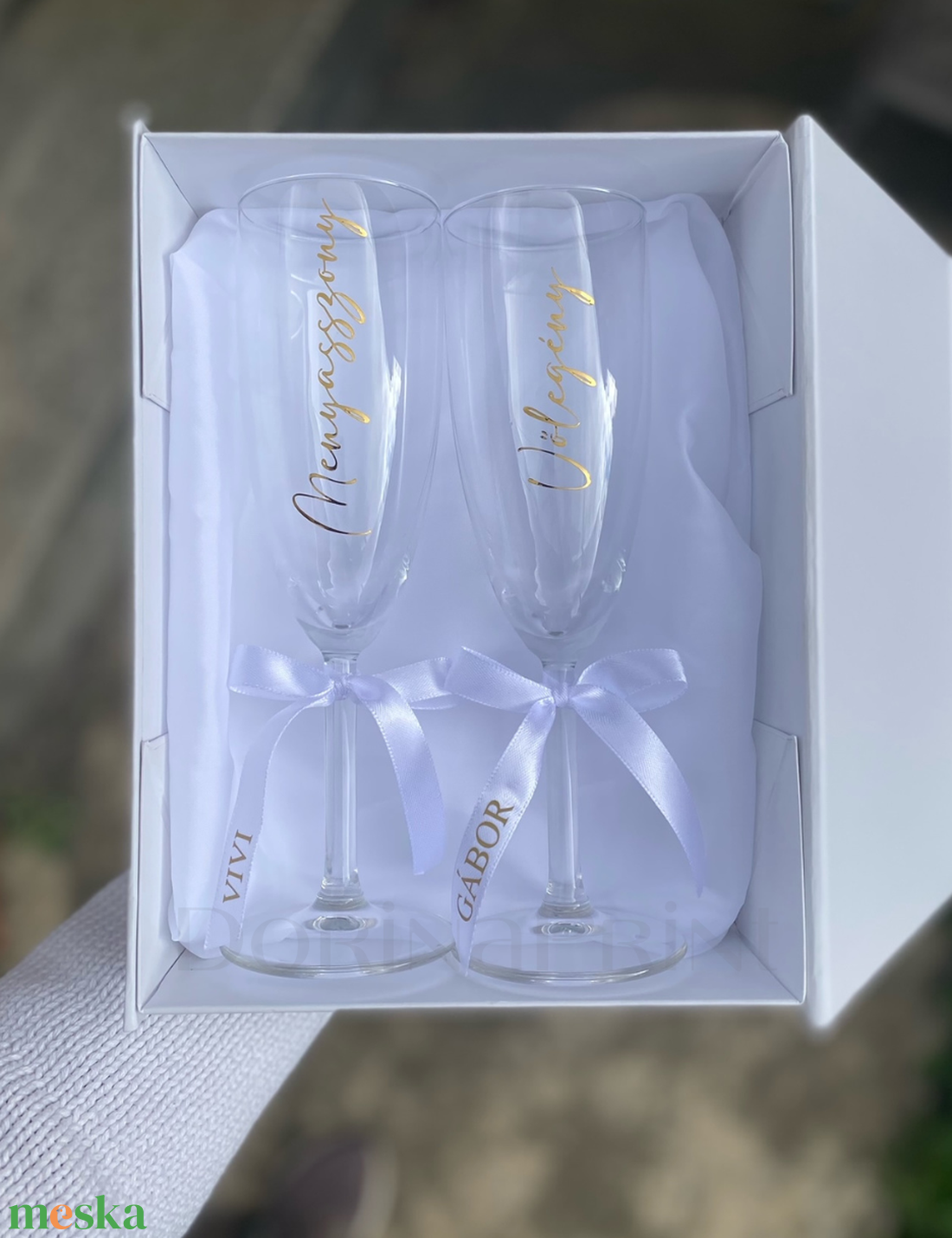 Pezsgős pohár szett díszdobozban - esküvő - emlék & ajándék - nászajándék - esküvői pohár, pohárszett - Meska.hu Pezsgős pohár szett díszdobozban - esküvő - emlék & ajándék - nászajándék - esküvői pohár, pohárszett - Meska.hu