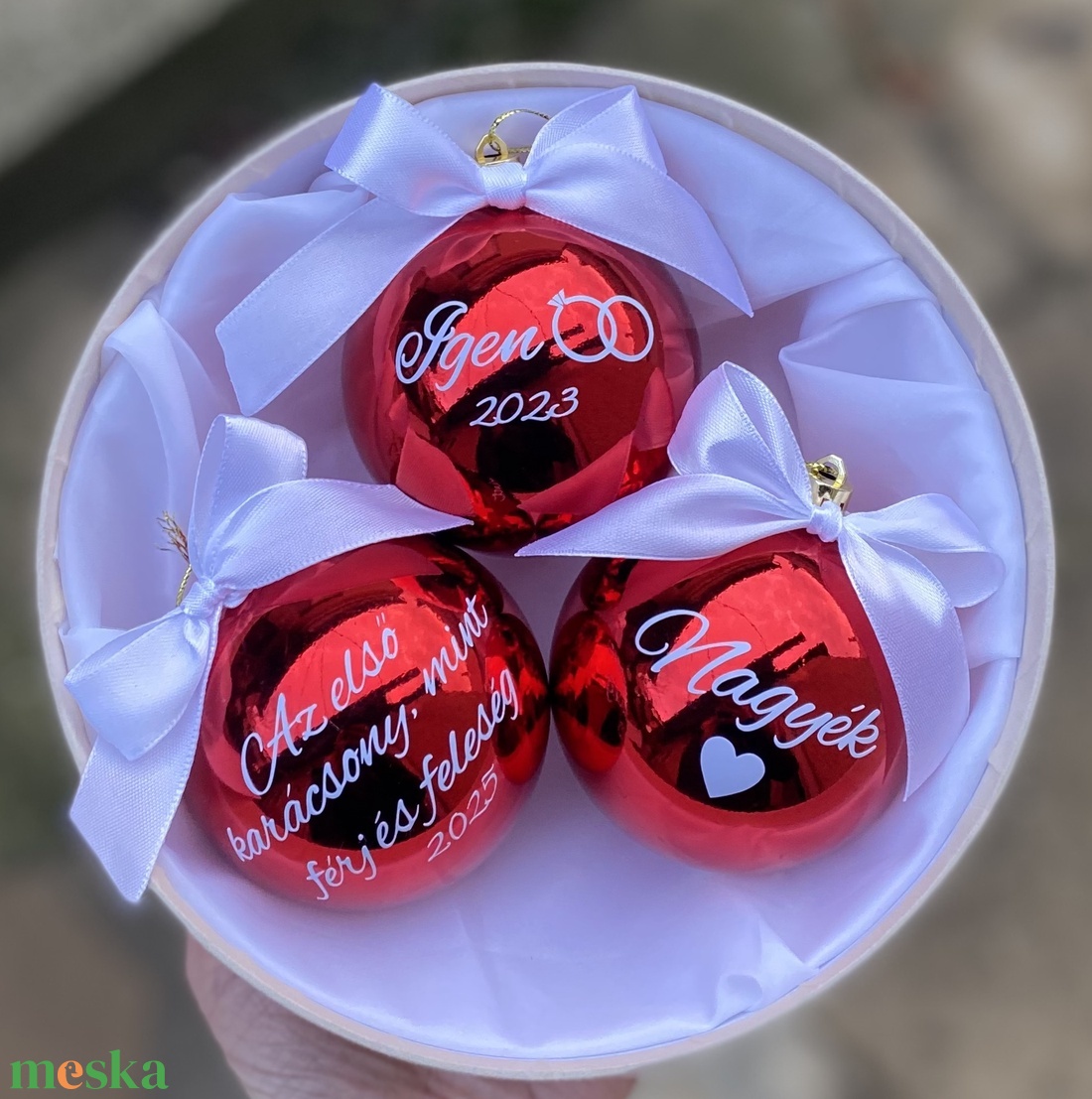 Karácsonyi gömb 8 cm 3db  - karácsony - karácsonyi lakásdekoráció - karácsonyfadíszek - Meska.hu