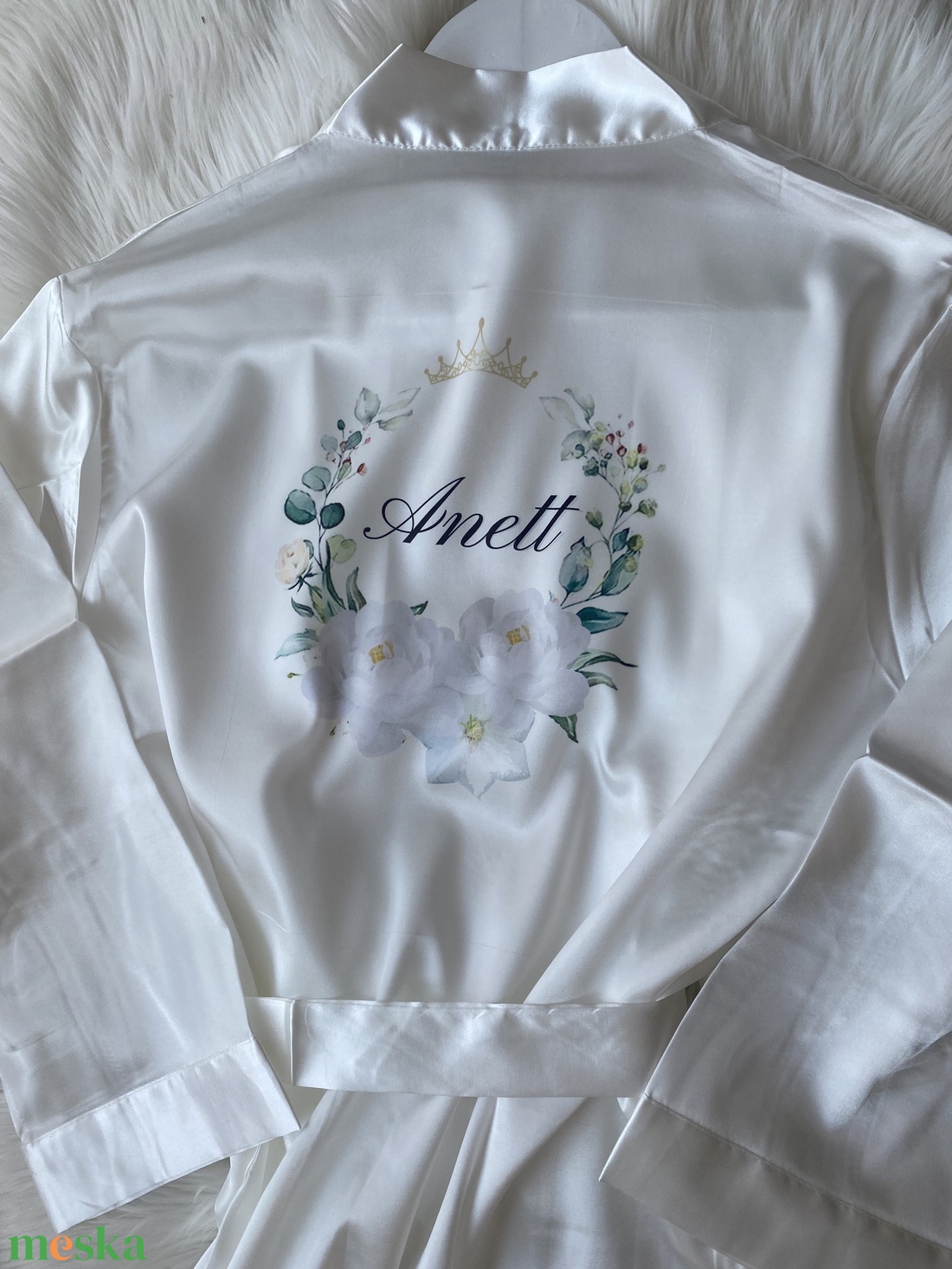 Esküvői köntös vállfákkal - esküvő - kiegészítők - esküvői köntös - Meska.hu