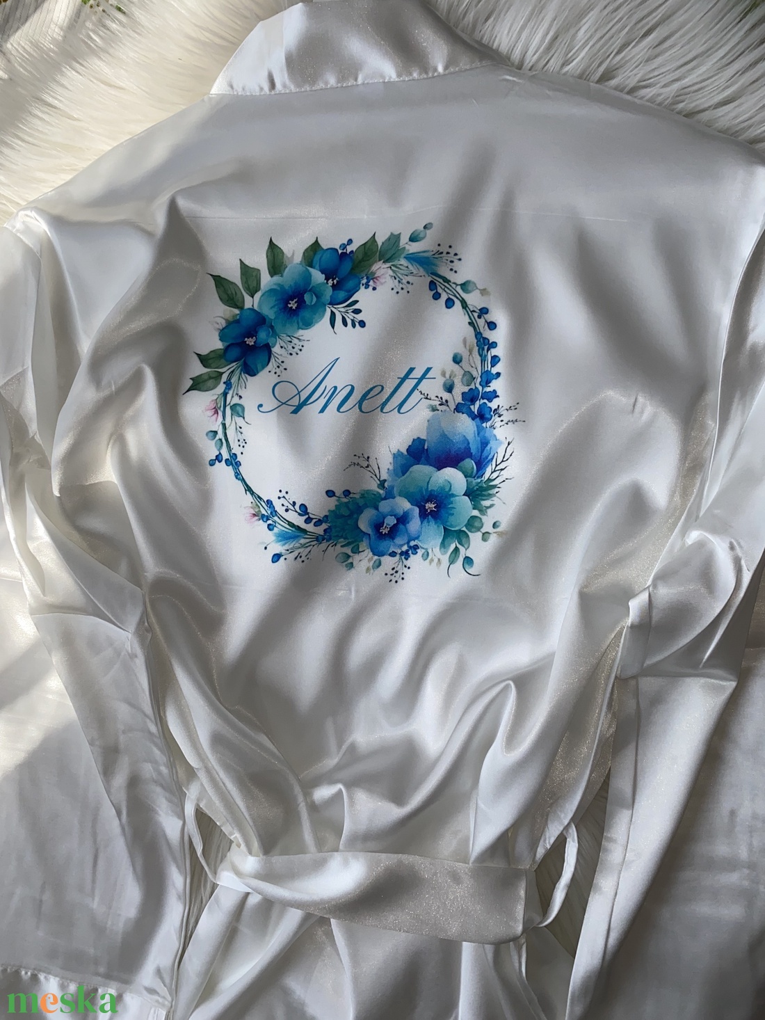 Esküvői köntös vállfákkal - esküvő - kiegészítők - esküvői köntös - Meska.hu