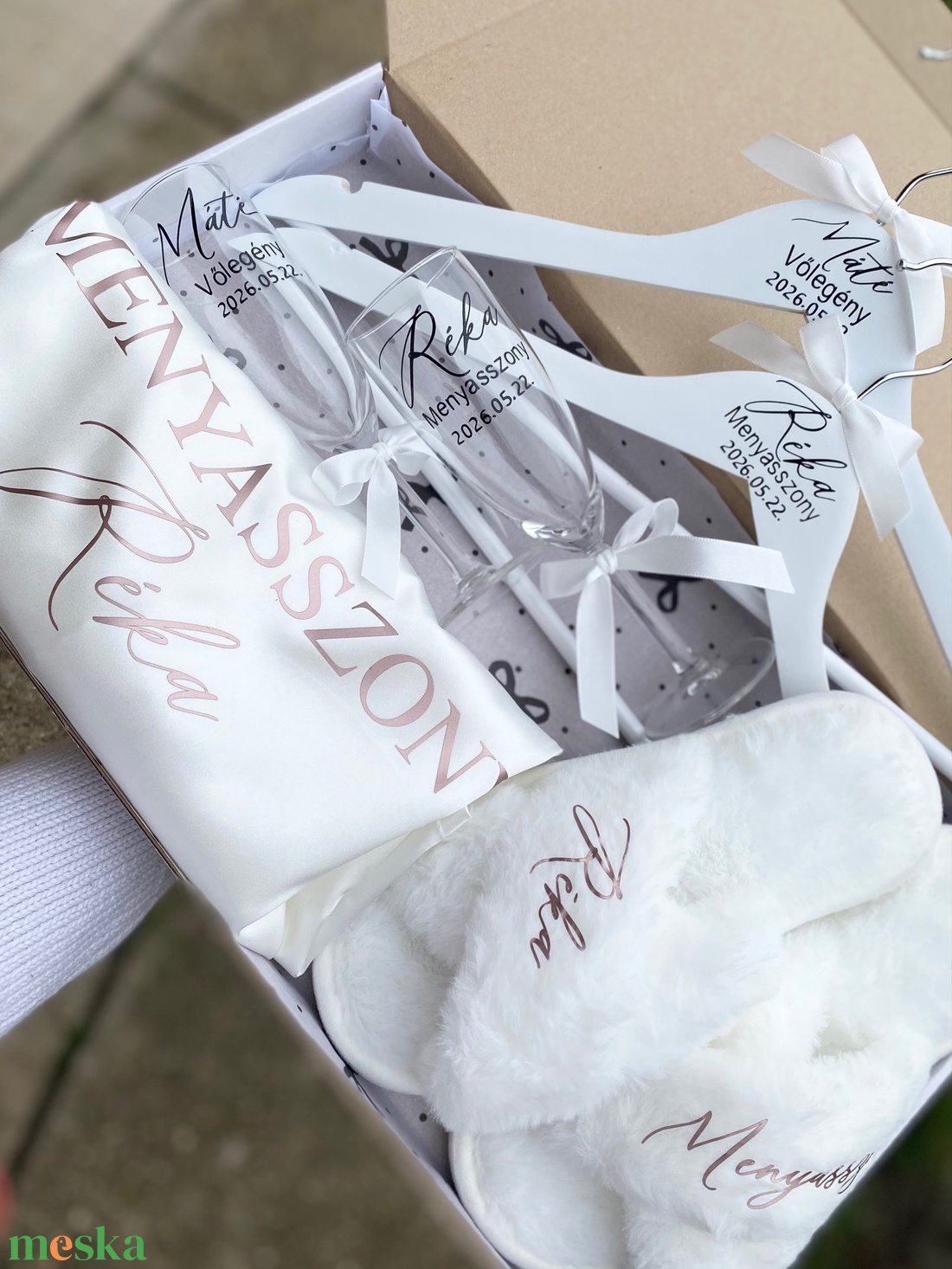 Készülődős köntös csomag extra - esküvő - kiegészítők - esküvői köntös - Meska.hu