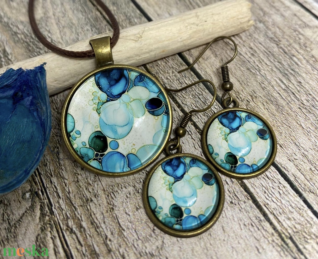 Kékes zöld és arany achát mintás üveglencsés nyaklánc és fülbevaló - ékszer - ékszerszett - Meska.hu