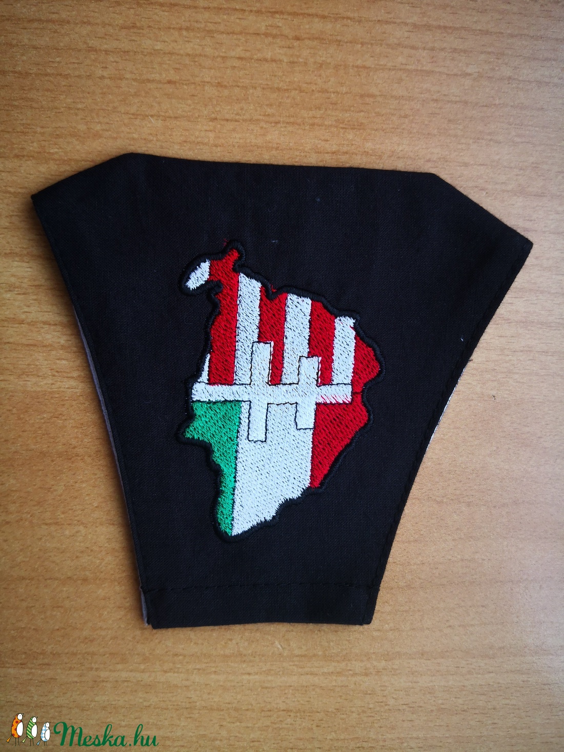  Felnőtt maszk, nagy Magyarország hímzéssel díszitve - női - női - Meska.hu