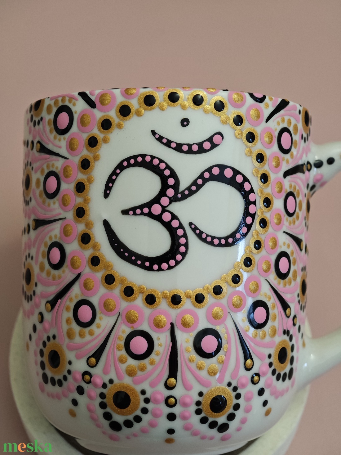 � Kézzel festett Om bögre � arany-fekete-rózsaszín mandala mintával (280 ml) - otthon & életmód - konyhafelszerelés, tálalás - tálalás - bögre & csésze - Meska.hu