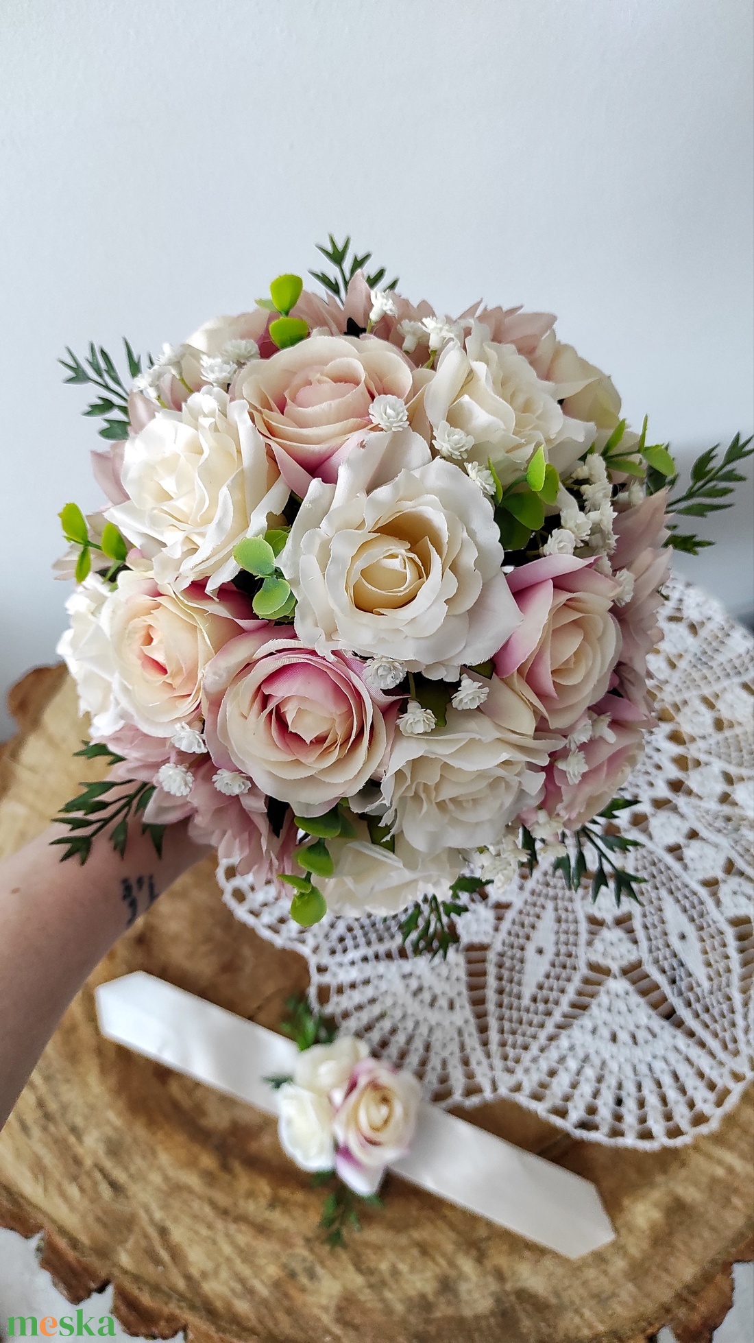 Élethű menyasszonyi csokor, dobócsokor, örökcsokor  - esküvő - menyasszonyi- és dobócsokor - Meska.hu
