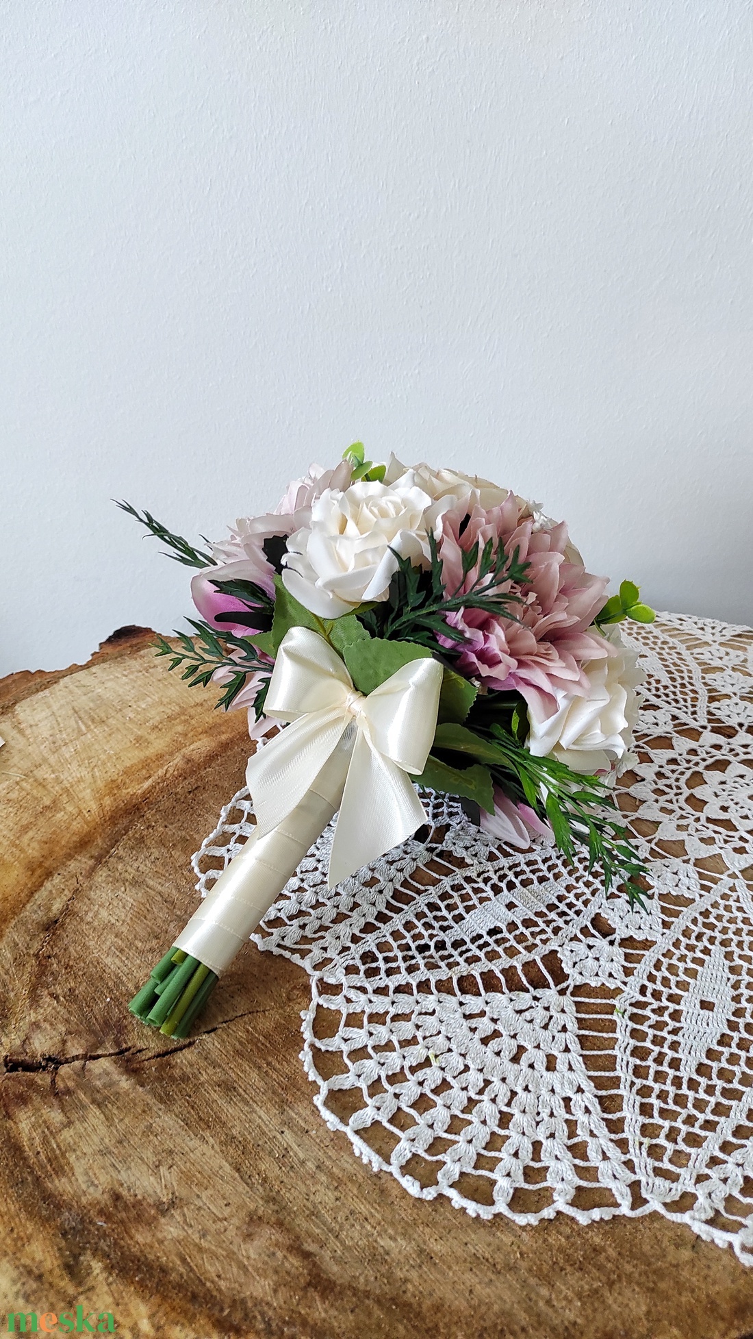 Élethű menyasszonyi csokor, dobócsokor, örökcsokor  - esküvő - menyasszonyi- és dobócsokor - Meska.hu