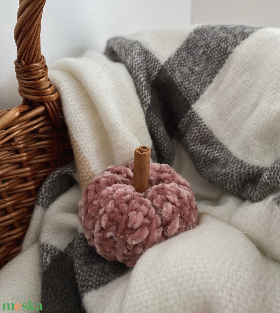 PUMPKIN - mini horgolt tök - otthon & életmód - dekoráció - dísztárgy - Meska.hu PUMPKIN - mini horgolt tök - otthon & életmód - dekoráció - dísztárgy - Meska.hu