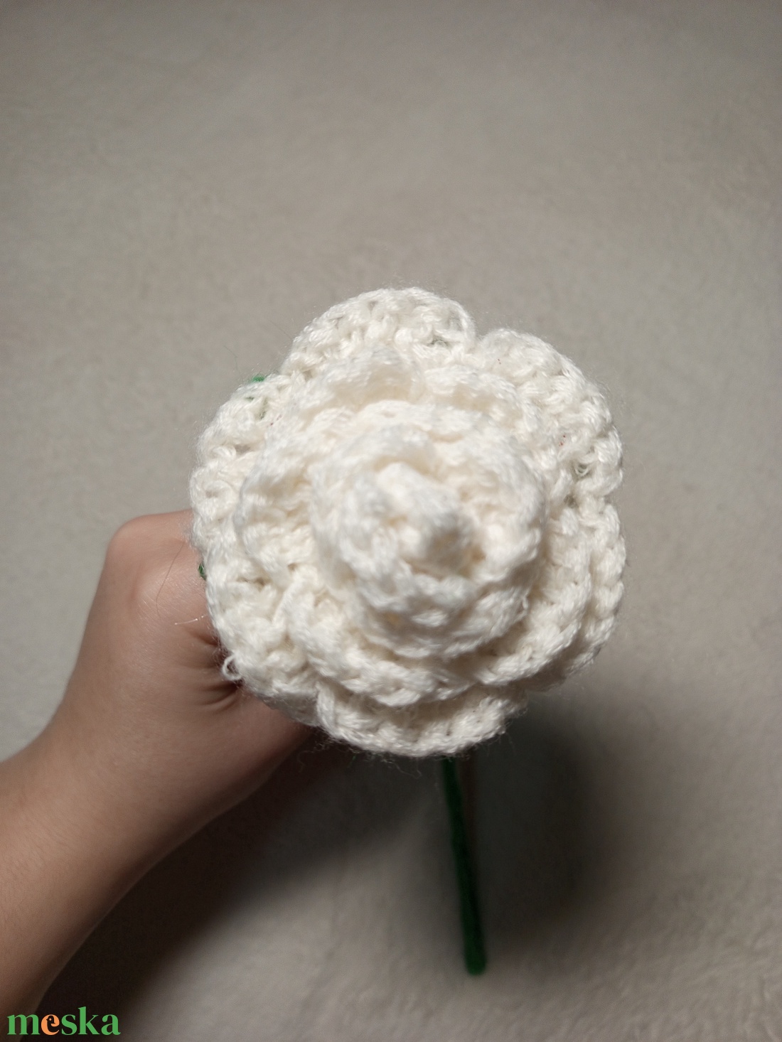 Horgolt fehér rózsa szál  - otthon & életmód - dekoráció - virágdísz és tartó - csokor & virágdísz - Meska.hu