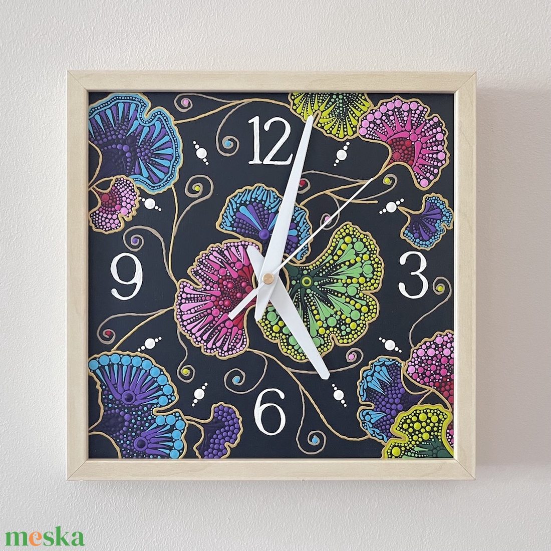 Falióra képkeretben, festett biloba levéllel - 25 x 25 cm - otthon & életmód - dekoráció - fali és függő dekoráció - falióra & óra - Meska.hu Falióra képkeretben, festett biloba levéllel - 25 x 25 cm - otthon & életmód - dekoráció - fali és függő dekoráció - falióra & óra - Meska.hu