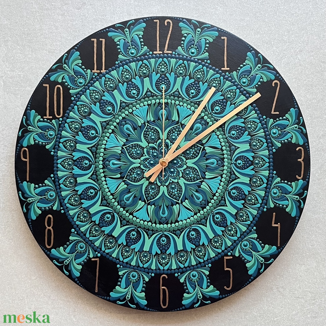 Tengerzöld-arany mandala falióra, átmérő 35 cm - otthon & életmód - dekoráció - fali és függő dekoráció - falióra & óra - Meska.hu