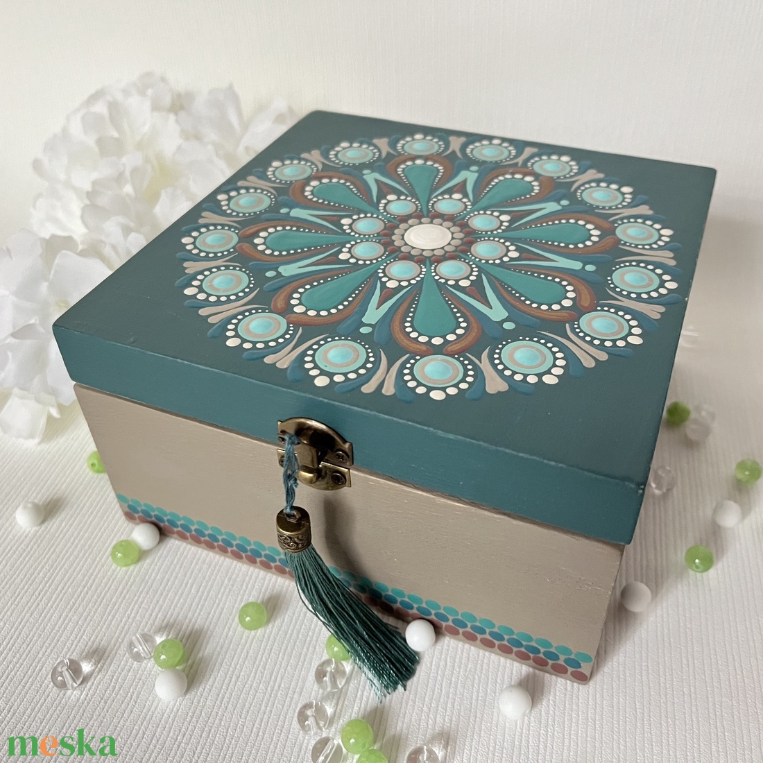 Mandala mintával festett fadoboz - teásdoboz - teafiltertartó - otthon & életmód - tárolás & rendszerezés - doboz - Meska.hu Mandala mintával festett fadoboz - teásdoboz - teafiltertartó - otthon & életmód - tárolás & rendszerezés - doboz - Meska.hu