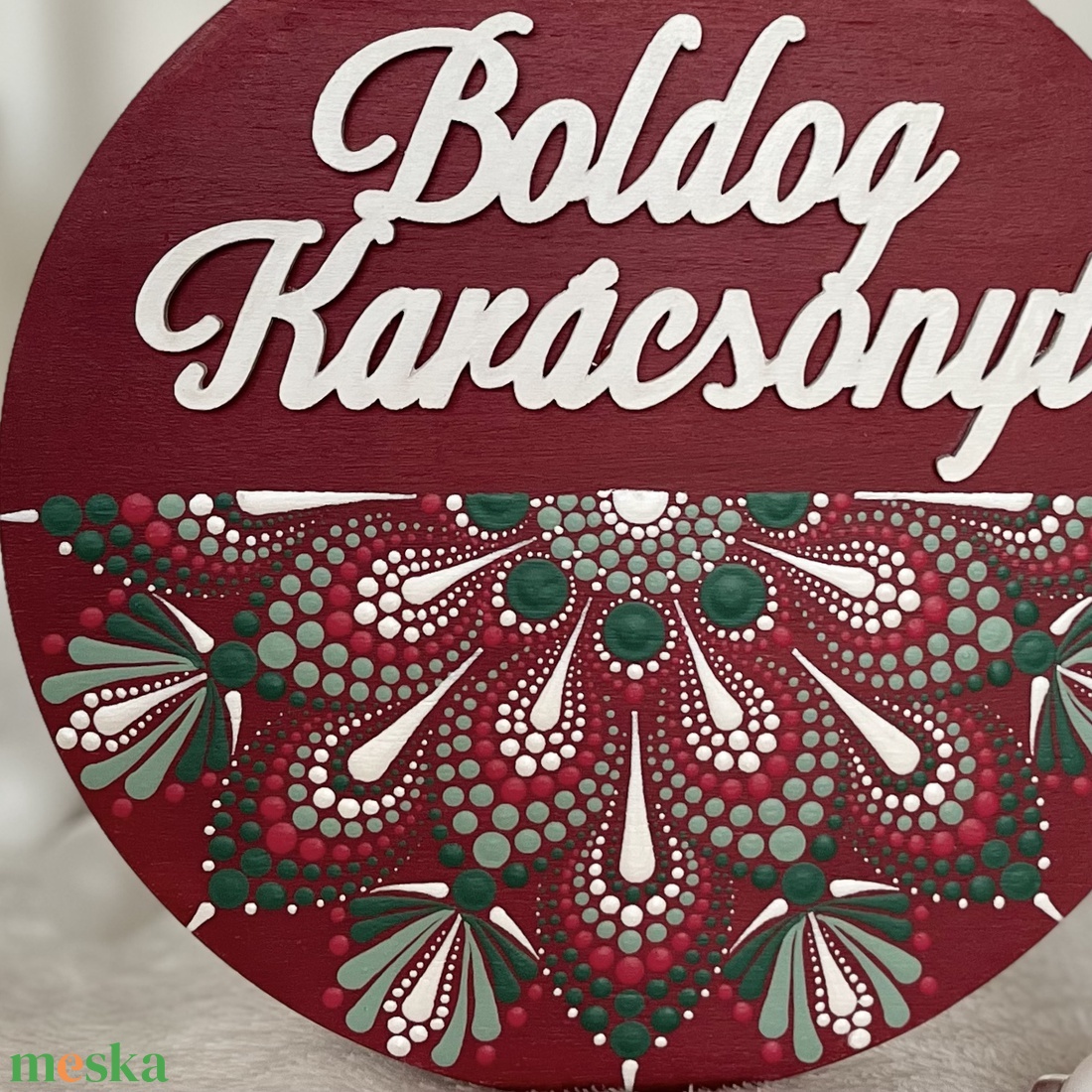 Bordó karácsonyi mandala hűtőmágnes Boldog Karácsonyt felirattal  kézzel festett, ünnepi dekoráció - otthon & életmód - dekoráció - spiritualitás - mandala - Meska.hu