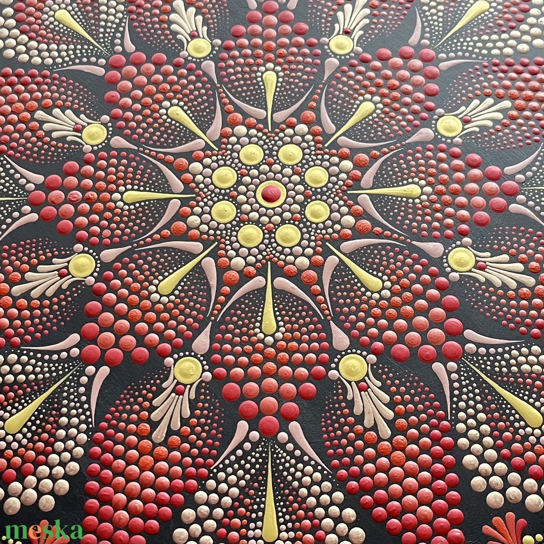 Bordó - arany színnel pontozott mandala - átmérő 30 cm - karácsony - karácsonyi lakásdekoráció - karácsonyi lakásdíszek - Meska.hu Bordó - arany színnel pontozott mandala - átmérő 30 cm - karácsony - karácsonyi lakásdekoráció - karácsonyi lakásdíszek - Meska.hu