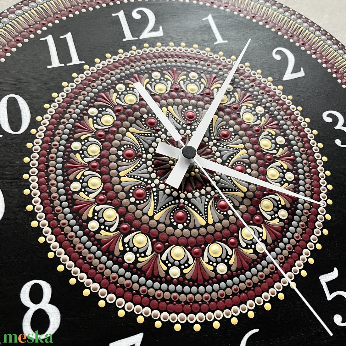 Mandala falióra, bordó, sárga és bézs színekkel, átmérő 35 cm - otthon & életmód - dekoráció - fali és függő dekoráció - falióra & óra - Meska.hu Mandala falióra, bordó, sárga és bézs színekkel, átmérő 35 cm - otthon & életmód - dekoráció - fali és függő dekoráció - falióra & óra - Meska.hu