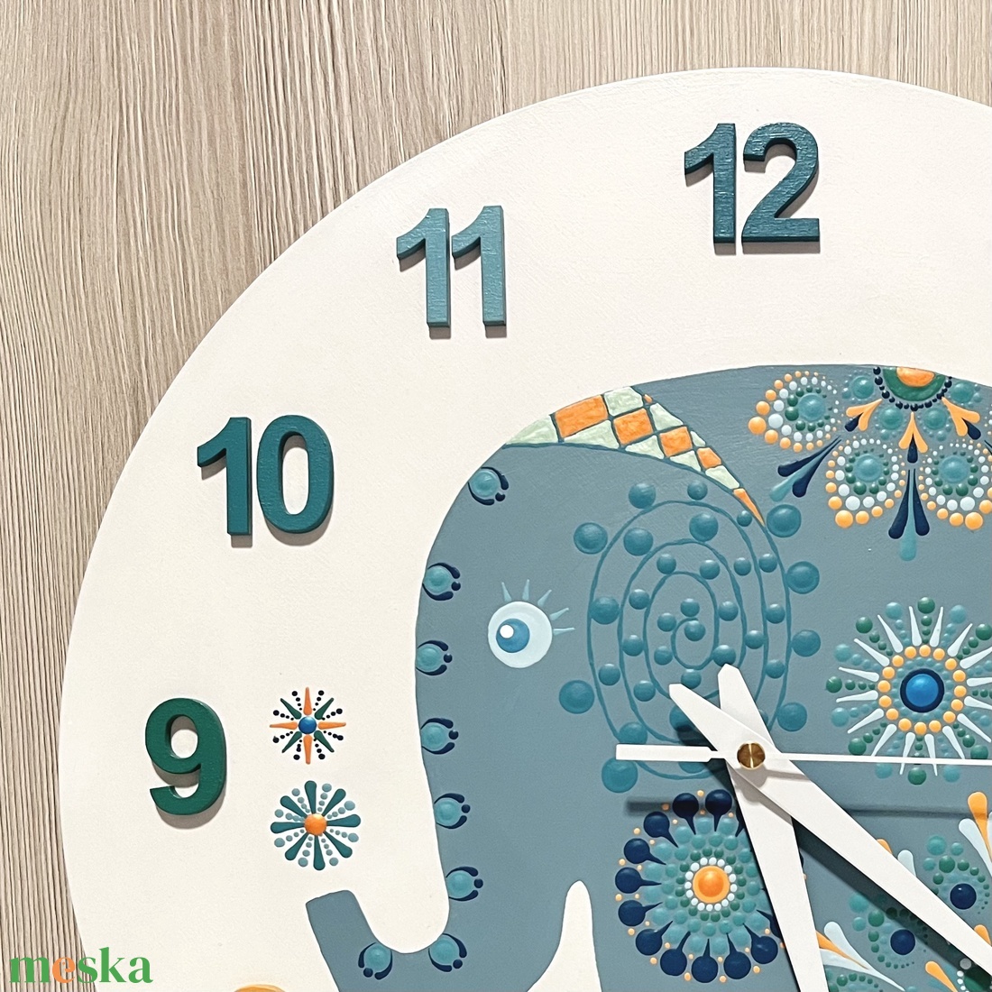 Elefánt festett falióra, átmérő 35 cm - otthon & életmód - dekoráció - fali és függő dekoráció - falióra & óra - Meska.hu Elefánt festett falióra, átmérő 35 cm - otthon & életmód - dekoráció - fali és függő dekoráció - falióra & óra - Meska.hu