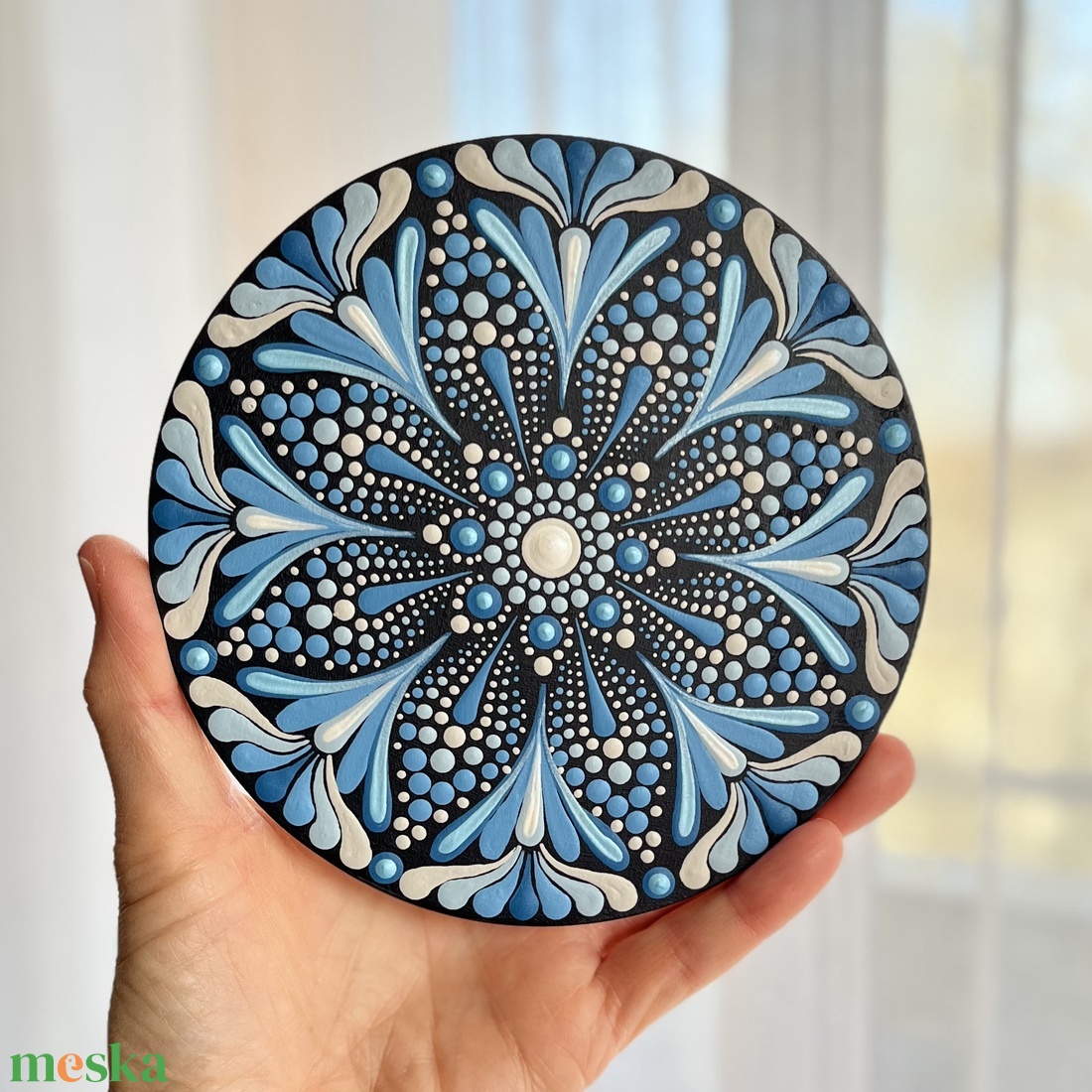 Hűtőmágnes kékes mandala mintával - 13,5cm - otthon & életmód - konyhafelszerelés, tálalás - konyhai dekoráció - hűtőmágnes - Meska.hu Hűtőmágnes kékes mandala mintával - 13,5cm - otthon & életmód - konyhafelszerelés, tálalás - konyhai dekoráció - hűtőmágnes - Meska.hu