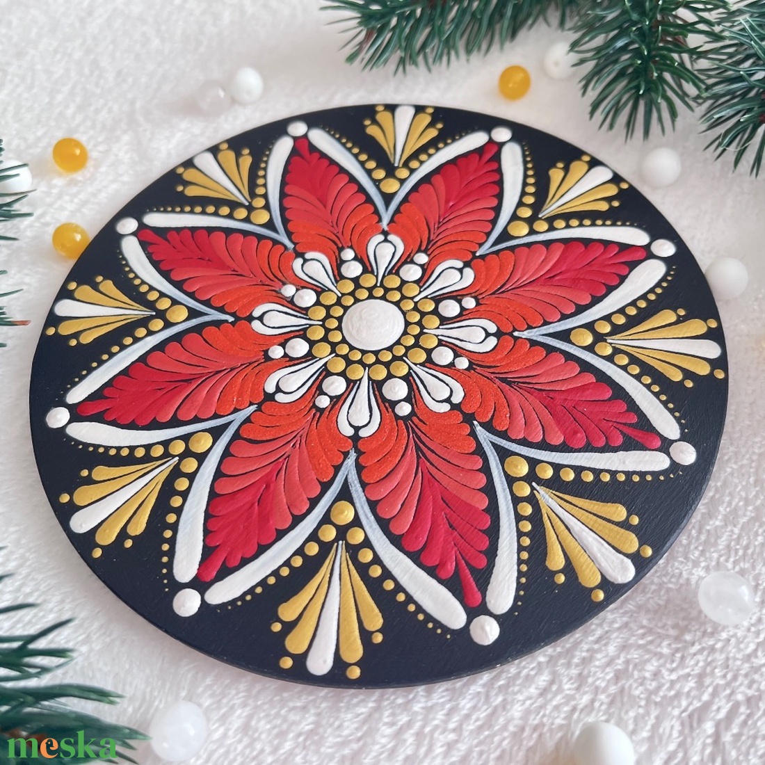 Mikulásvirág mandala hűtőmágnes (13,5 cm) � bordó, arany - karácsony - karácsonyi lakásdekoráció - karácsonyi lakásdíszek - Meska.hu