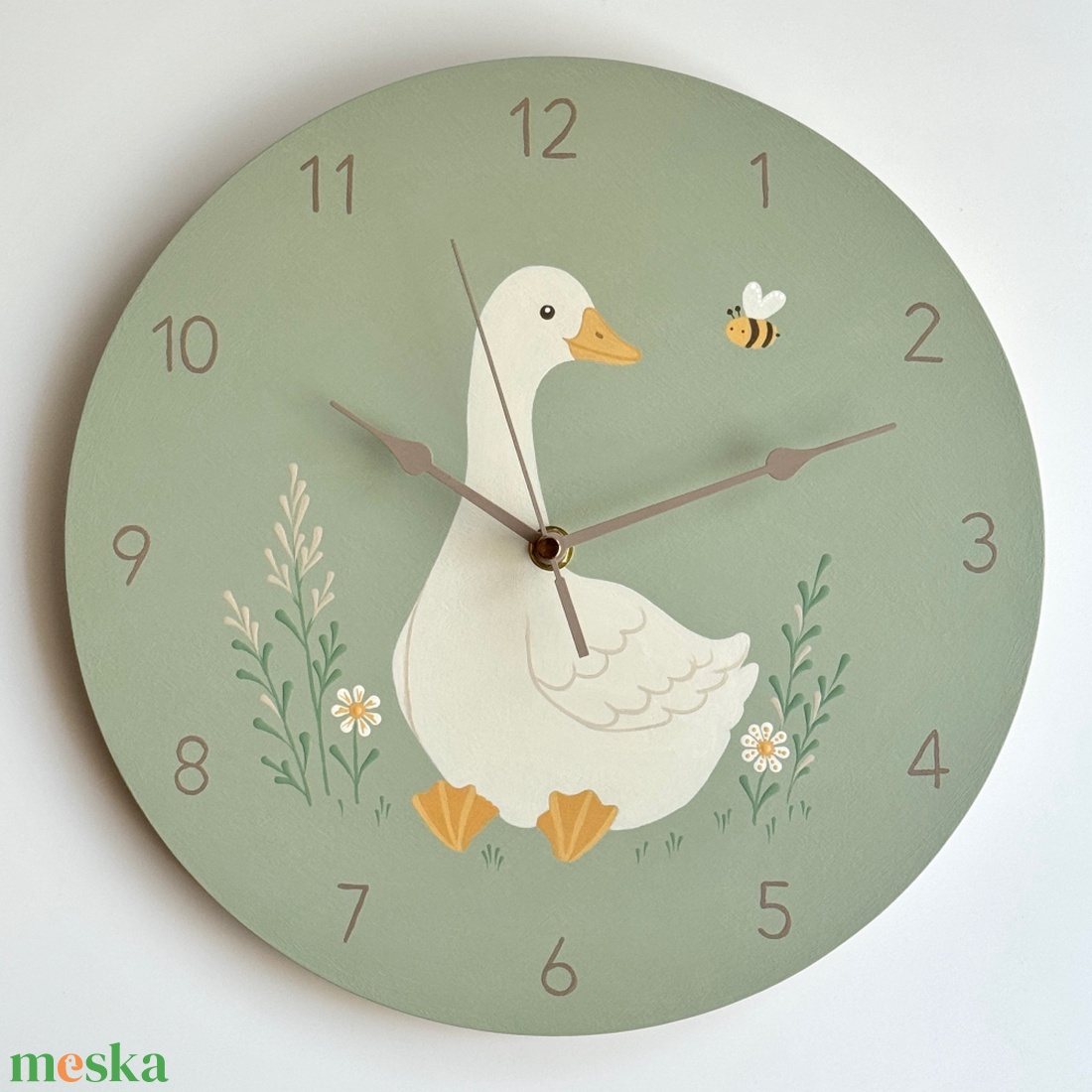 Libás falióra gyerekszobába � kézzel festett, zsályazöld, 30 cm - otthon & életmód - dekoráció - fali és függő dekoráció - falióra & óra - Meska.hu