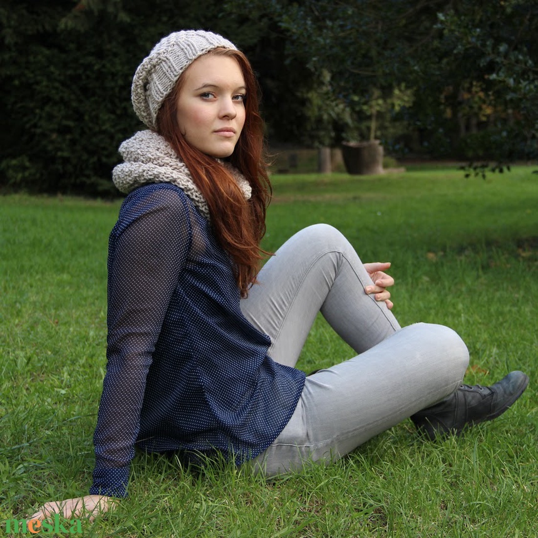 Női gyapjús téli szett - kézzel kötött szürke meleg sapka sál körsál - vastag meleg puha fonal - ruha & divat - sál, sapka, kendő - sapka & sál szett - Meska.hu