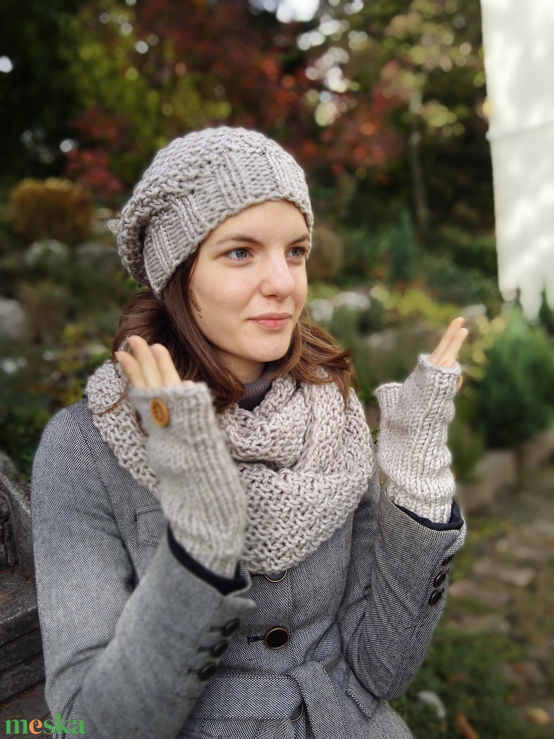 Női gyapjús téli szett - kézzel kötött szürke meleg sapka sál körsál - vastag meleg puha fonal - ruha & divat - sál, sapka, kendő - sapka & sál szett - Meska.hu