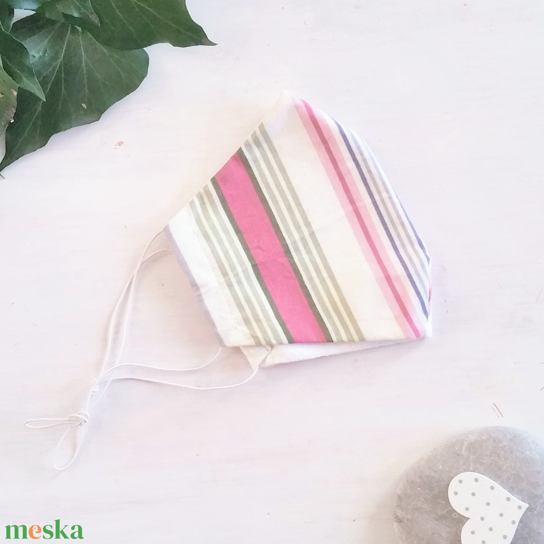Csíkos maszk - 2 rétegű szájmaszk - csíkos rózsaszín arcmaszk - 100% pamut vászonból - ruha & divat - maszk, arcmaszk - női - Meska.hu Csíkos maszk - 2 rétegű szájmaszk - csíkos rózsaszín arcmaszk - 100% pamut vászonból - ruha & divat - maszk, arcmaszk - női - Meska.hu