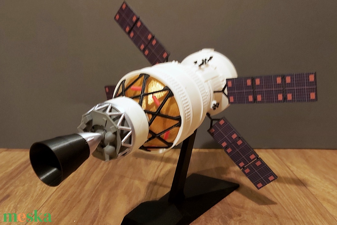 NASA Orion űrhajó � 1:60 méretarányú 3D nyomtatott modell. Artemis program - otthon & életmód - dekoráció - dísztárgy - Meska.hu