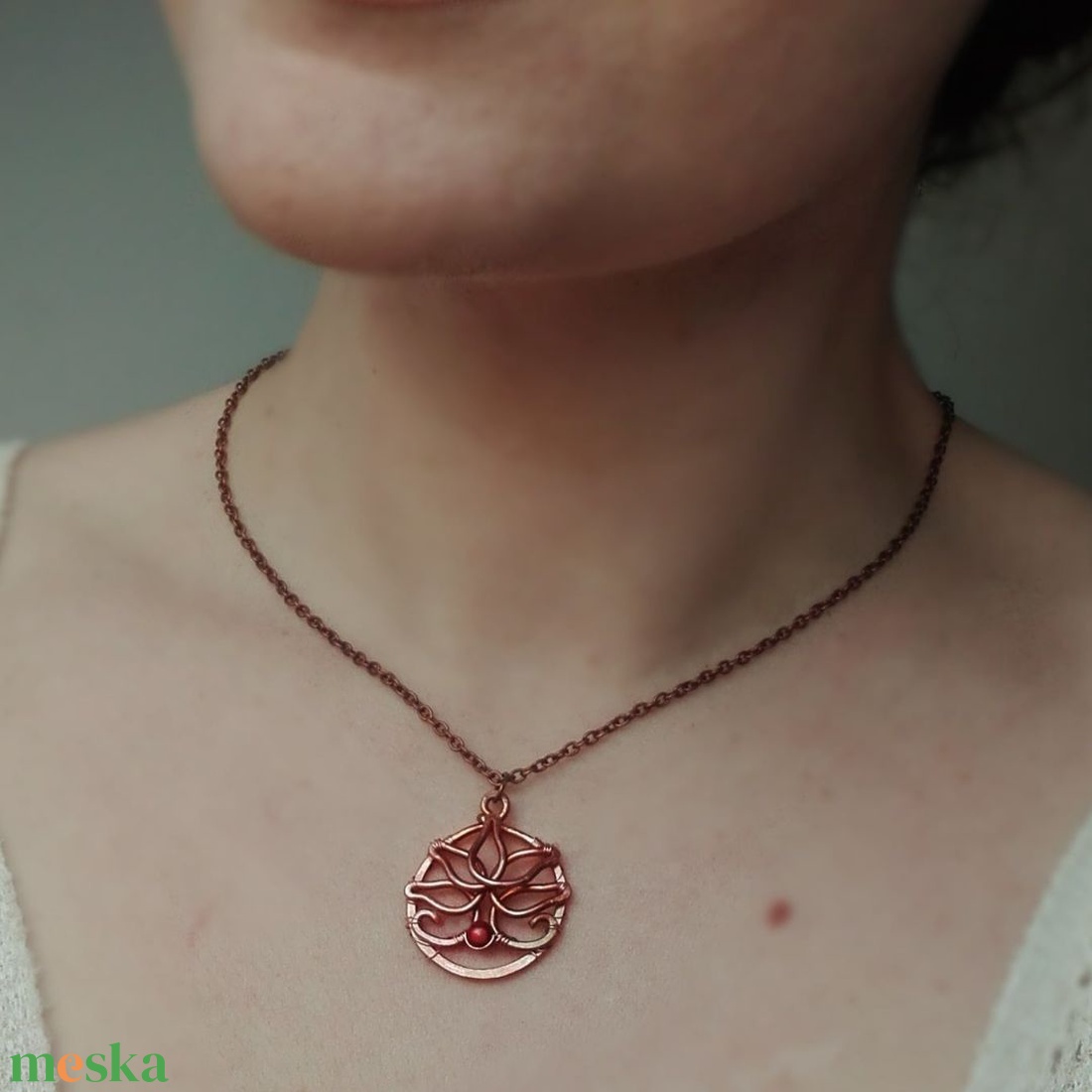 Lotus nyaklánc - ékszer - nyaklánc - medálos nyaklánc - Meska.hu