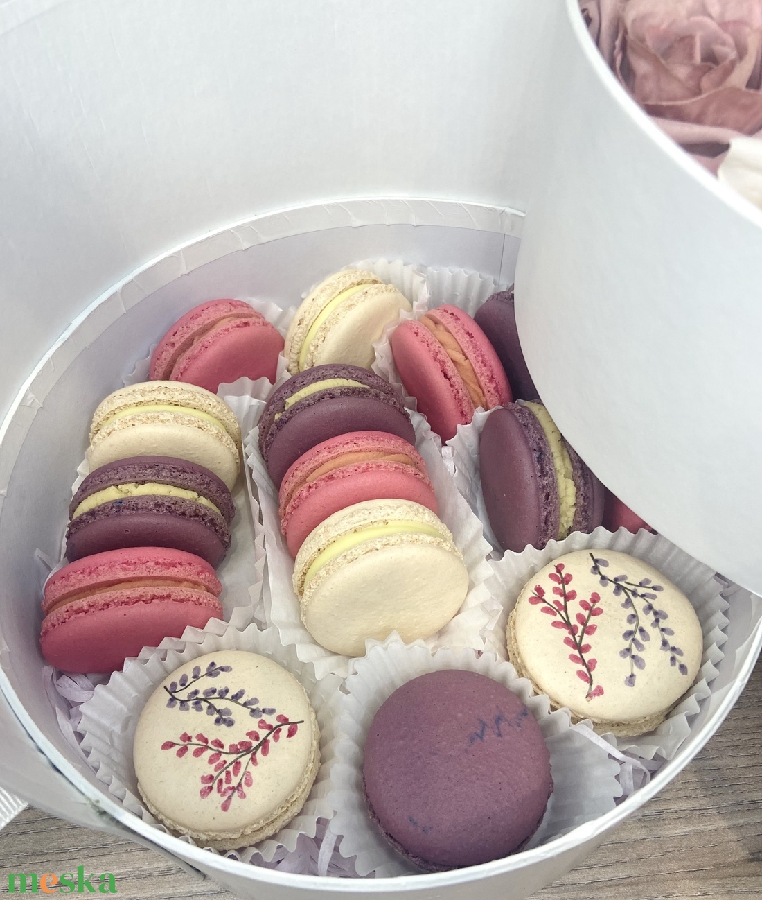 Virágos MACARON box - Meska.hu