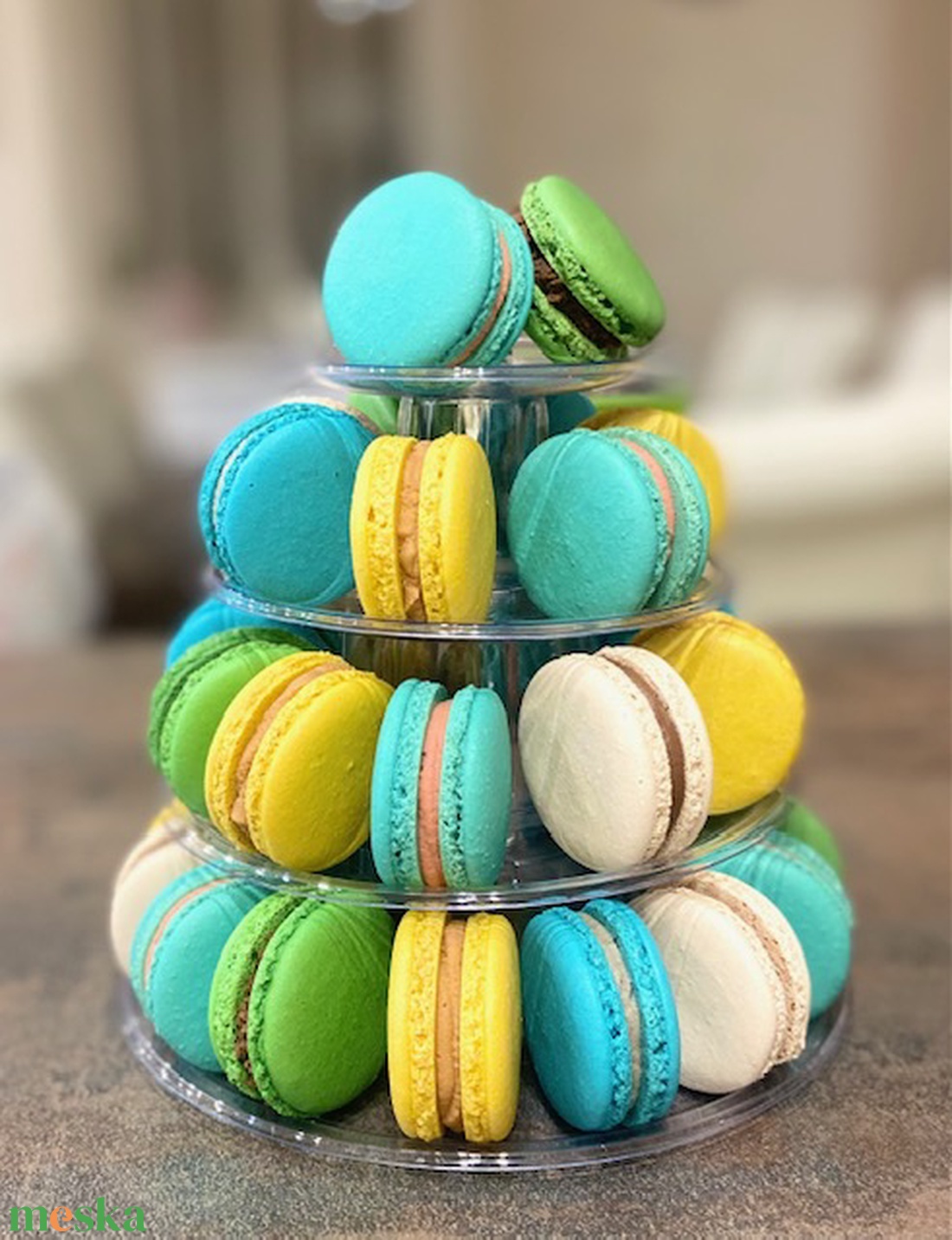 Macaron torony (4 emeletes) hordozóval - élelmiszer - édesség - Meska.hu