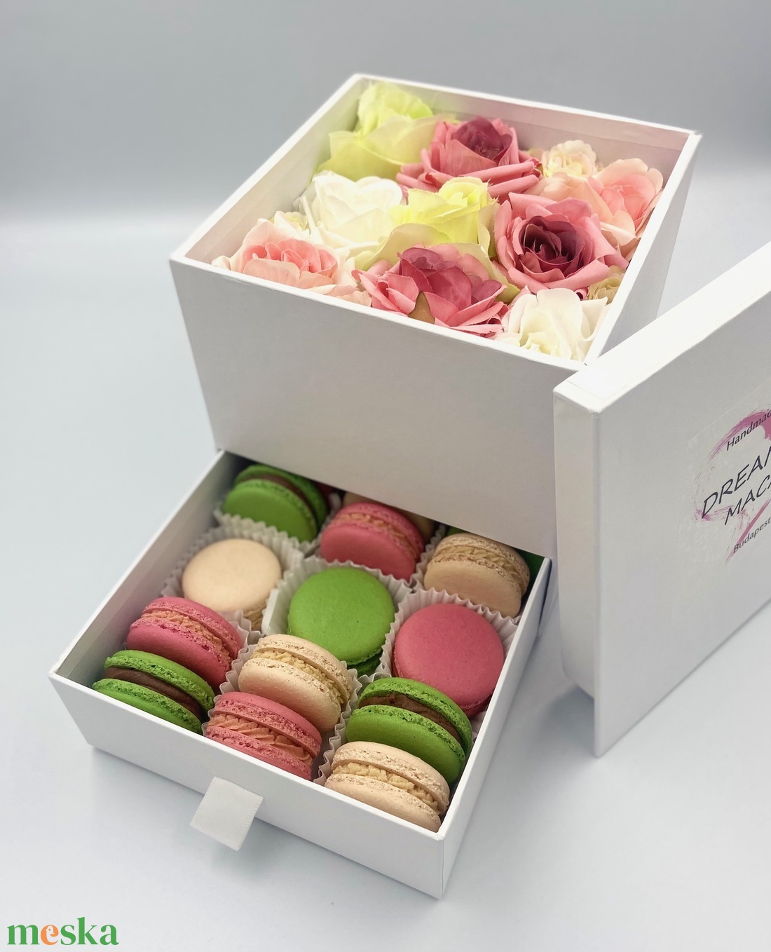 Ballagási MACARON box - élelmiszer - édesség - Meska.hu Ballagási MACARON box - élelmiszer - édesség - Meska.hu
