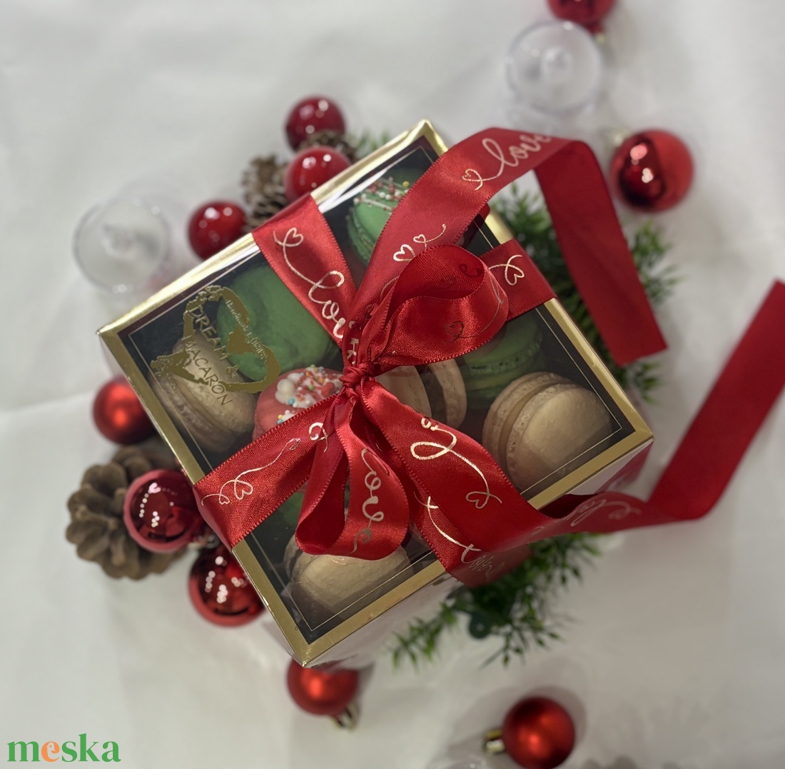 Karácsonyi Macaron box - élelmiszer - édesség - macaron - Meska.hu
