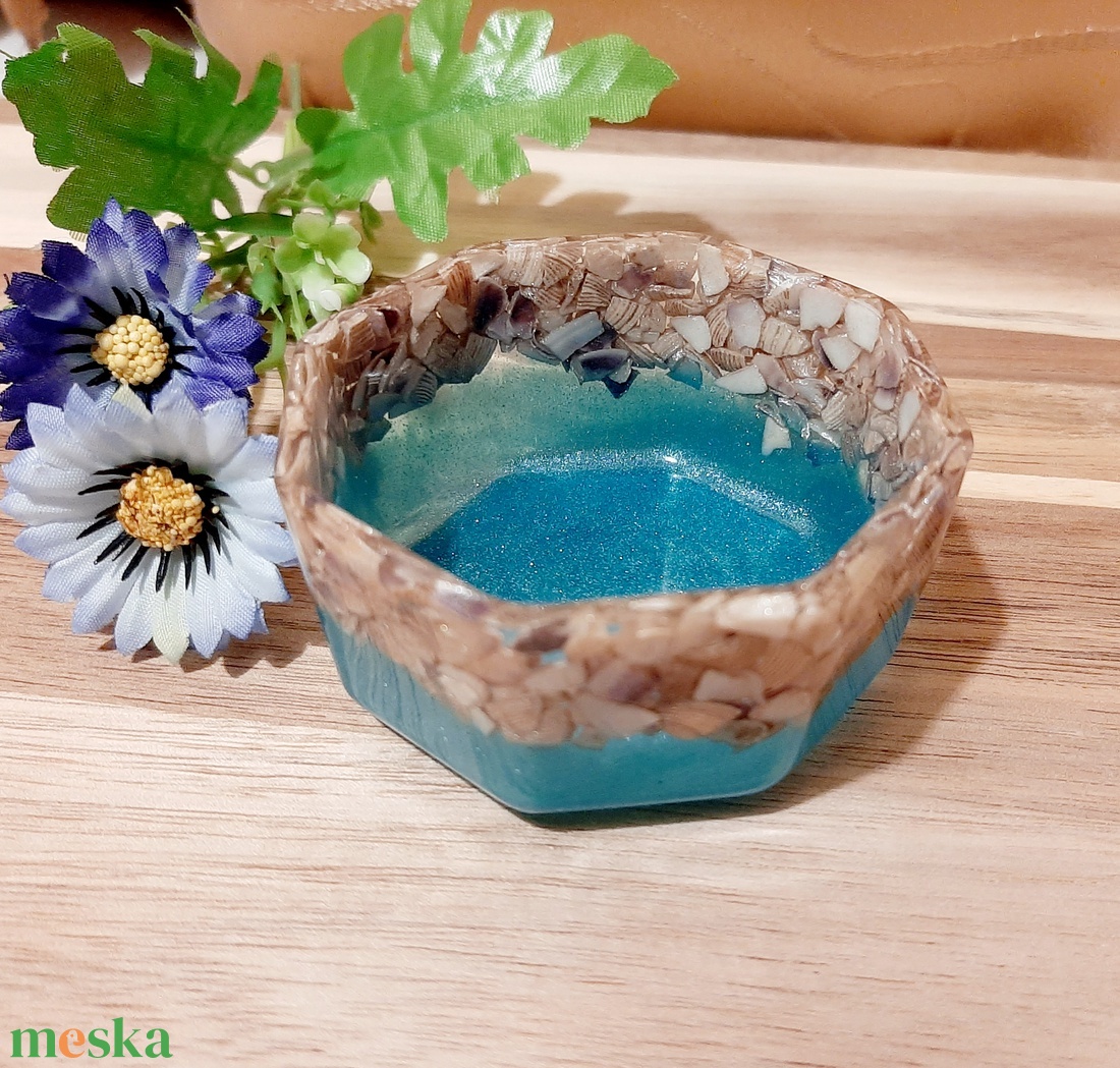 Epoxy ékszertartó - ékszer - ékszertartó - ékszerdoboz - Meska.hu