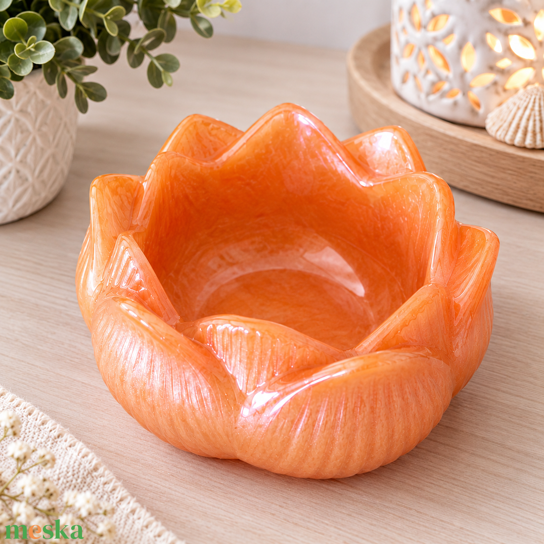 Epoxy lótusz ékszertartó - ékszer - ékszertartó - ékszertartó tál - Meska.hu