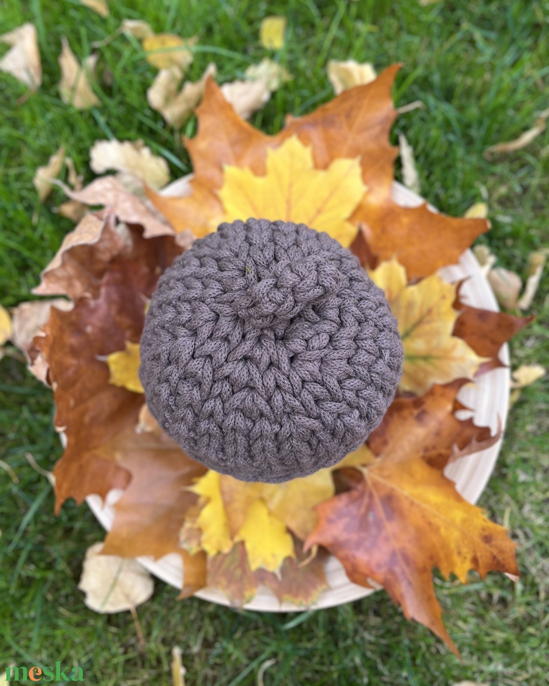 Horgolt makk tároló - kellékek & szerszámok - dekorációs kellékek - őszi dekor - őszi dekortök - Meska.hu