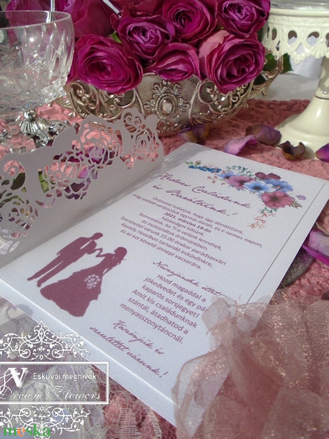 Esküvői meghívó gyöngyös organza virággal - esküvő - meghívó & kártya - meghívó - Meska.hu