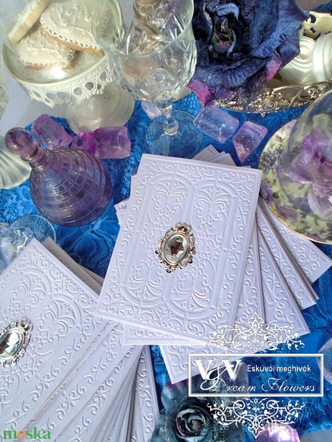 Esküvői meghívó Gatsby stílusú esküvőre lila színben art deco mintával - esküvő - meghívó & kártya - meghívó - Meska.hu Esküvői meghívó Gatsby stílusú esküvőre lila színben art deco mintával - esküvő - meghívó & kártya - meghívó - Meska.hu