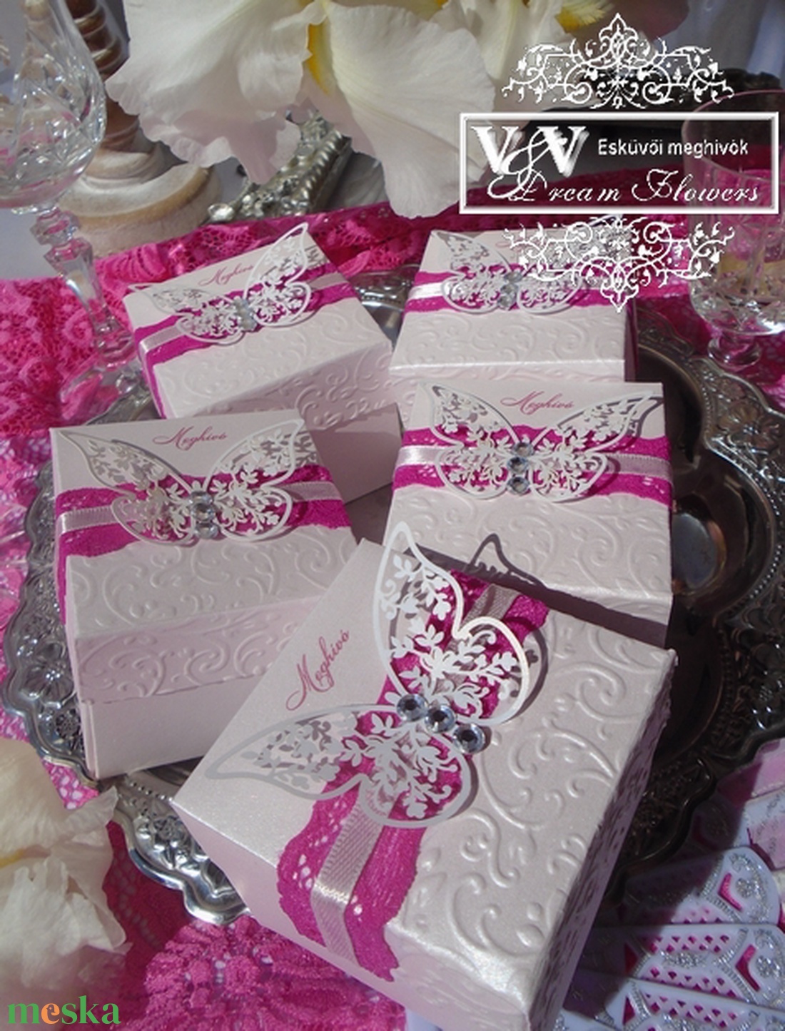 Dobozos esküvői meghívó pillangóval, pink csipkével és strasszokkal - esküvő - meghívó & kártya - meghívó - Meska.hu