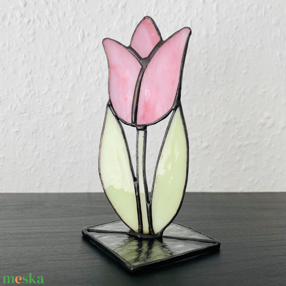 Üveg Tulipán - Fényáteresztő színes üveg - Tiffany - otthon & életmód - dekoráció - virágdísz és tartó - csokor & virágdísz - Meska.hu Üveg Tulipán - Fényáteresztő színes üveg - Tiffany - otthon & életmód - dekoráció - virágdísz és tartó - csokor & virágdísz - Meska.hu
